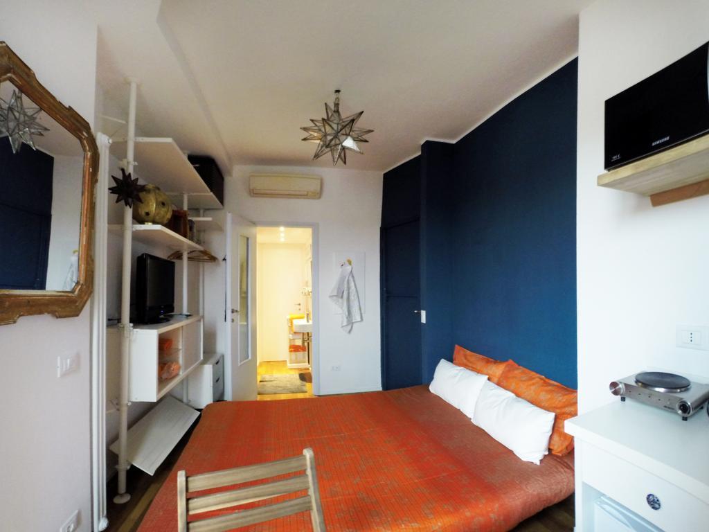 Up To Seven Bed and Breakfast Milano Esterno foto